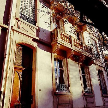 B&B Un Lit Sous Les Etoiles Nancy Eksteriør billede